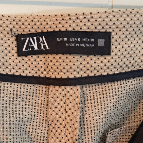Zara Khaki with Black Polka Dot Work Trouser Pants, Size 6 - Picture 6 of 10